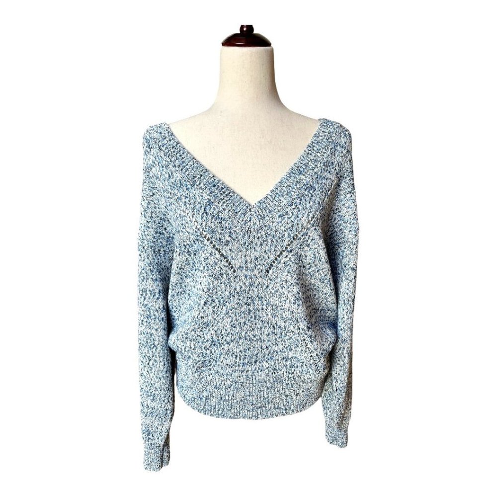 White House Black Market Blue and White Mingled V-neck Sweater with Ribbing, L